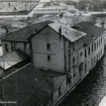Bâtiments de l'industrie textile de l'île Saint-Joseph vus du sixième étage d'un immeuble voisin en1962