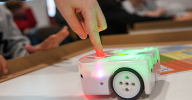 Atelier : Programmez Thymio dans un défi collaboratif #FDS2025
