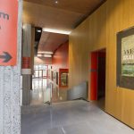 Annecy Forum exposition Bonlieu entrée côté office de tourisme
